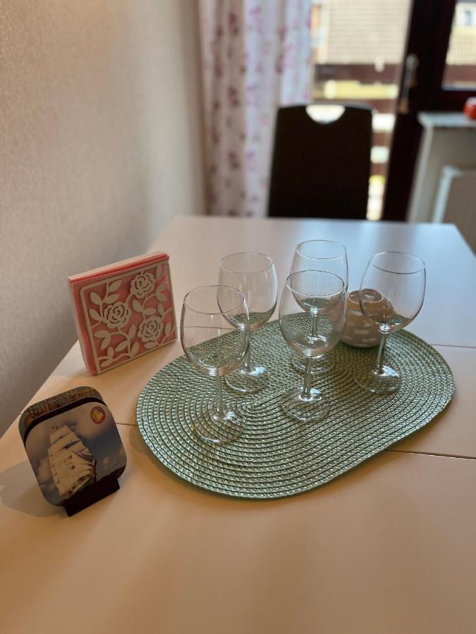 Ferienwohnung Nordlichter Бремерхавен Екстериор снимка